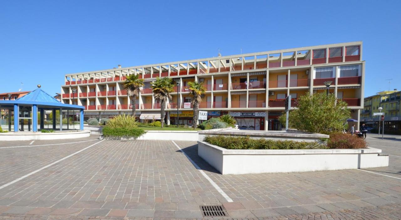 Appartamenti Keplero Bibione Bagian luar foto
